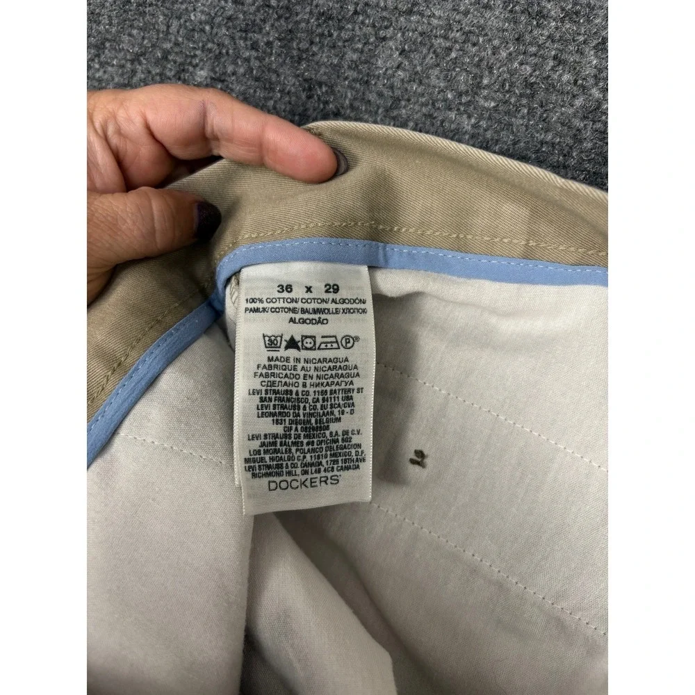 Dockers Chino Pants Mens 36x29 Tan Khaki 100% Cotton Straight Leg Trousers